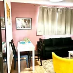 Spacious Room Near The Center