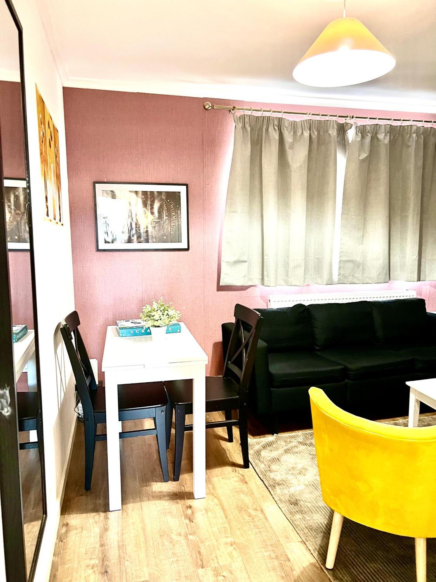 Spacious Near The Center Homestay London